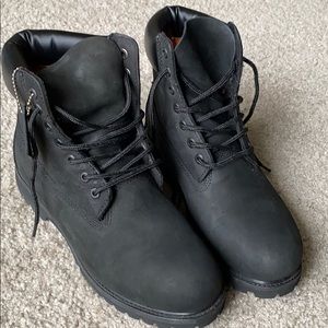 All Black Timberland Boots